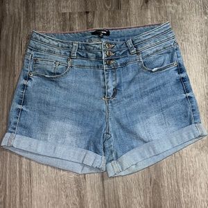 Fashion Nova shorts 9